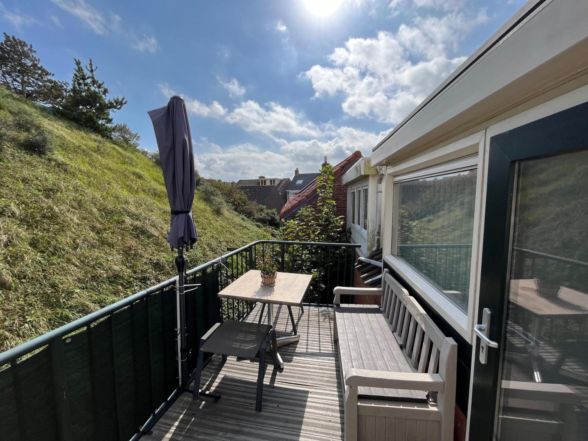 Vakantiehuisje Aan Zee Met Dakterras Rust En Strand 250 M Эгмонд-ан-Зее Экстерьер фото